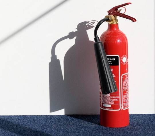 Αναγόμωση-πυροσβεστήρων-Άνοιξη-με-φθηνές-τιμές